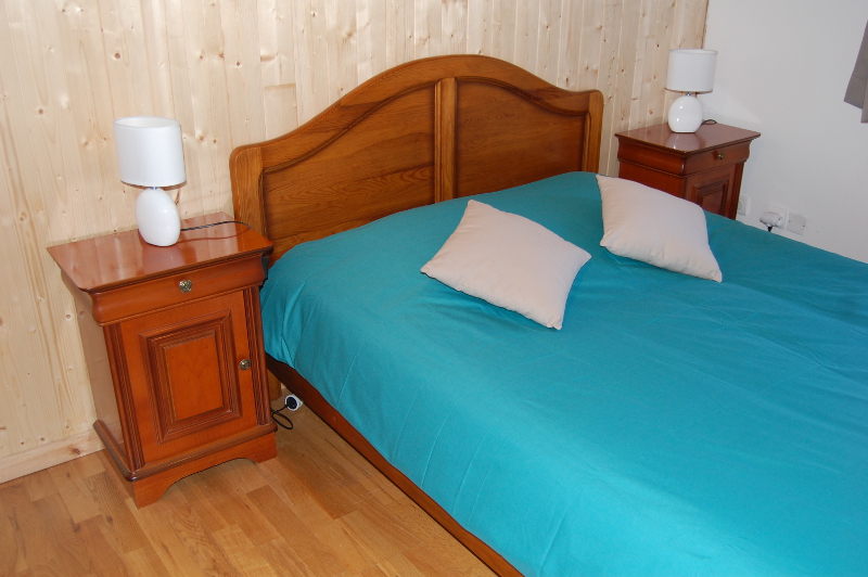 Room, La Grange